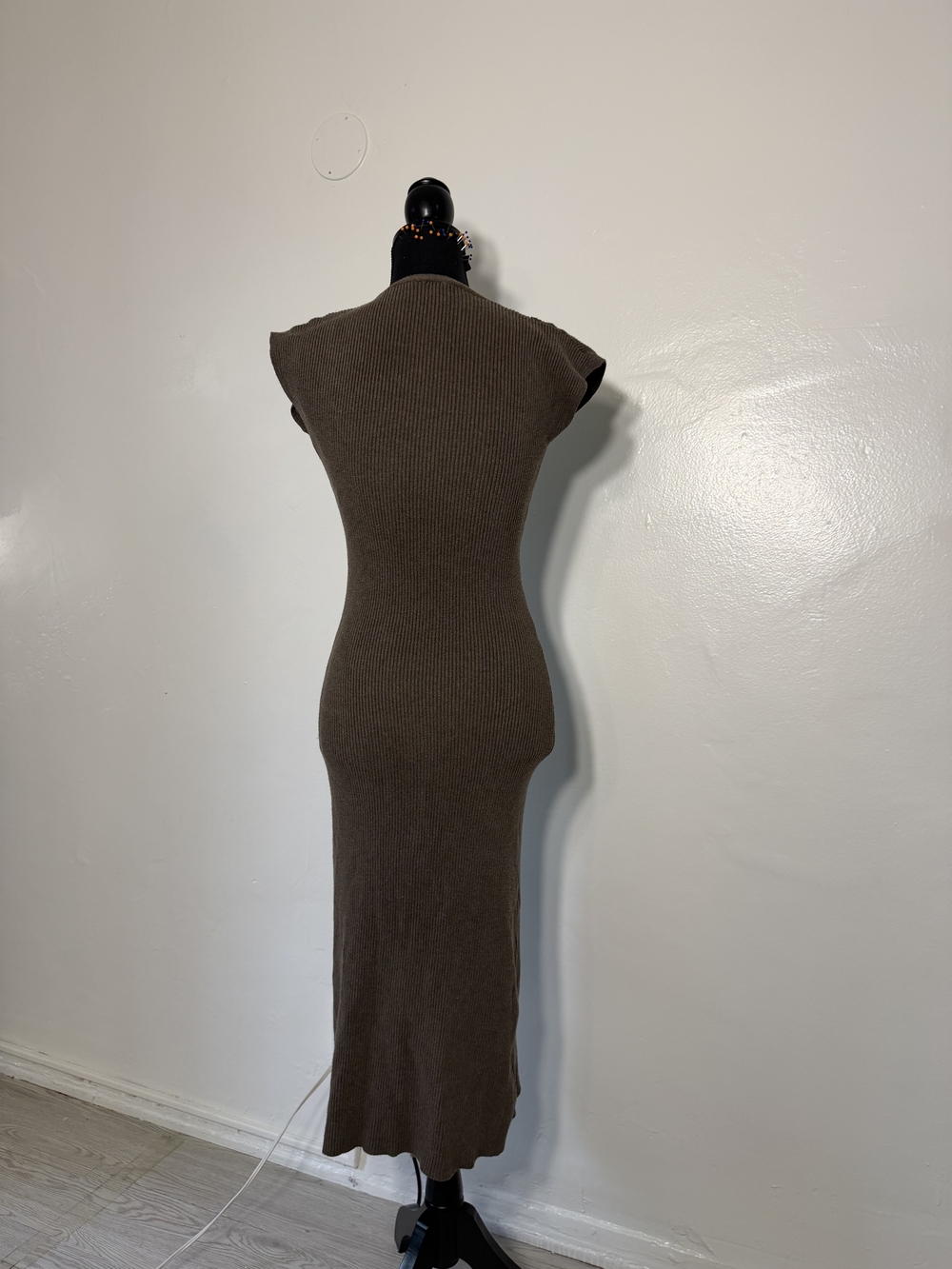 Brown Ribbed Button-Front Midi Dress - Picture 12 of 12